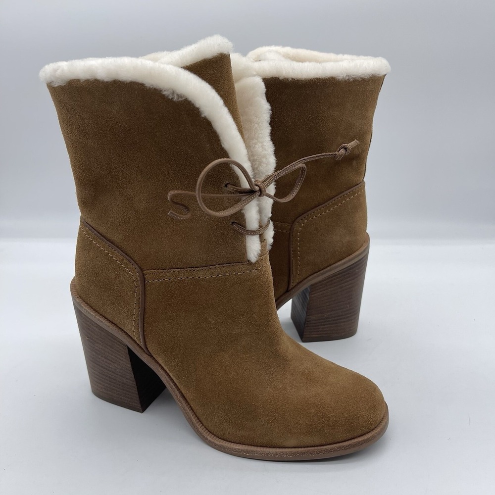 UGG 1098313 Jerene Women's Size 9 Lace Up Fold Over Boots Stacked Heel Wheat